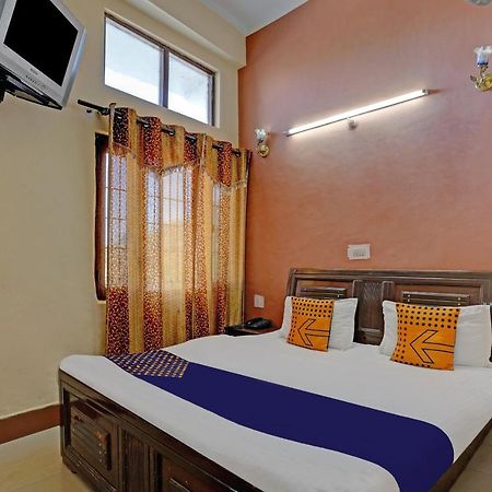 Spot On 79984 Hotel Castle View Mussoorie Kültér fotó