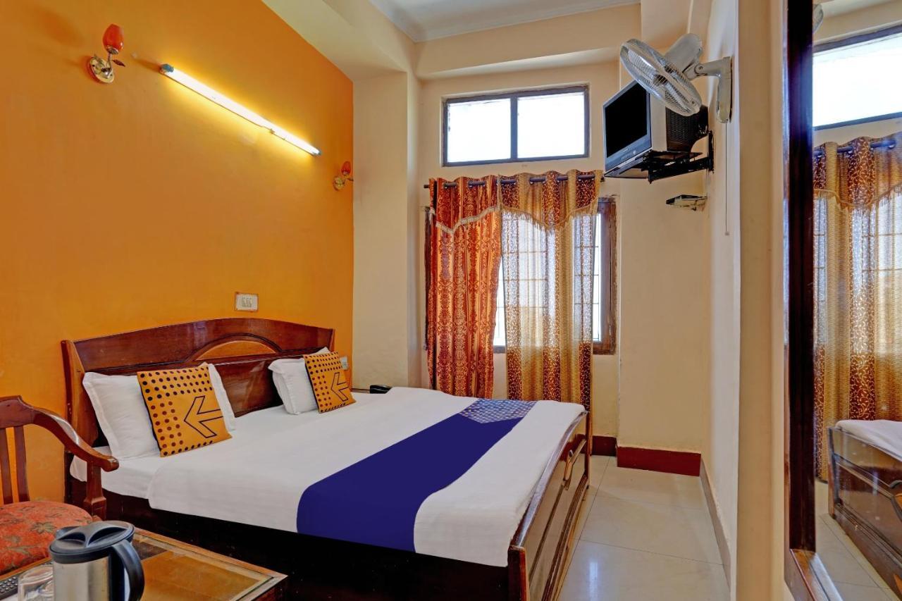 Spot On 79984 Hotel Castle View Mussoorie Kültér fotó