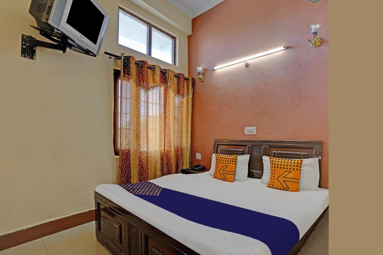 Spot On 79984 Hotel Castle View Mussoorie Kültér fotó