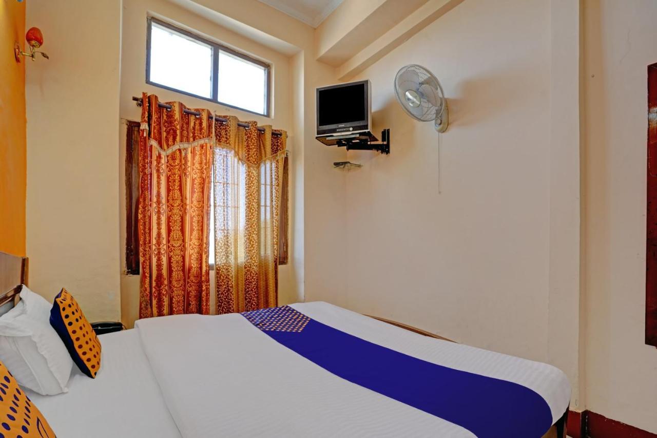Spot On 79984 Hotel Castle View Mussoorie Kültér fotó